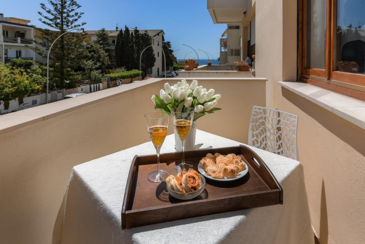 Dario Apartment - Magnolia Holidays フェルティリア エクステリア 写真