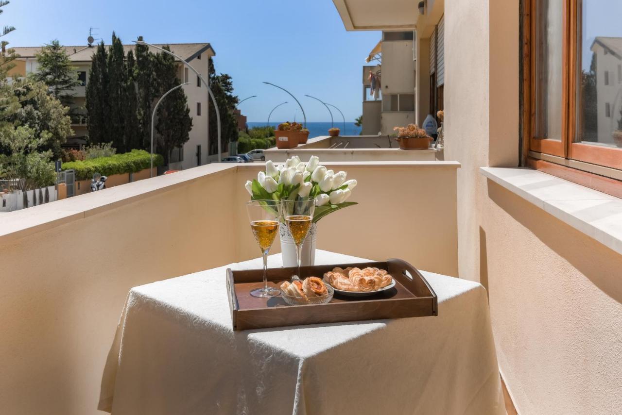Dario Apartment - Magnolia Holidays フェルティリア エクステリア 写真