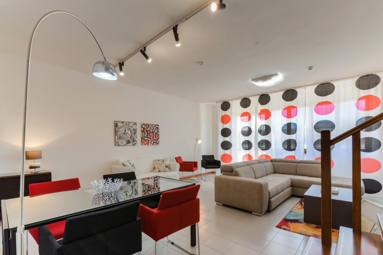 Dario Apartment - Magnolia Holidays フェルティリア エクステリア 写真