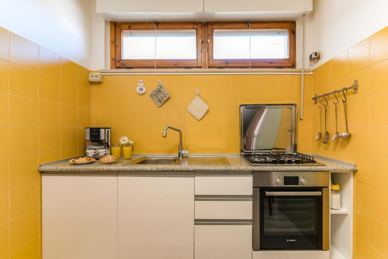 Dario Apartment - Magnolia Holidays フェルティリア エクステリア 写真