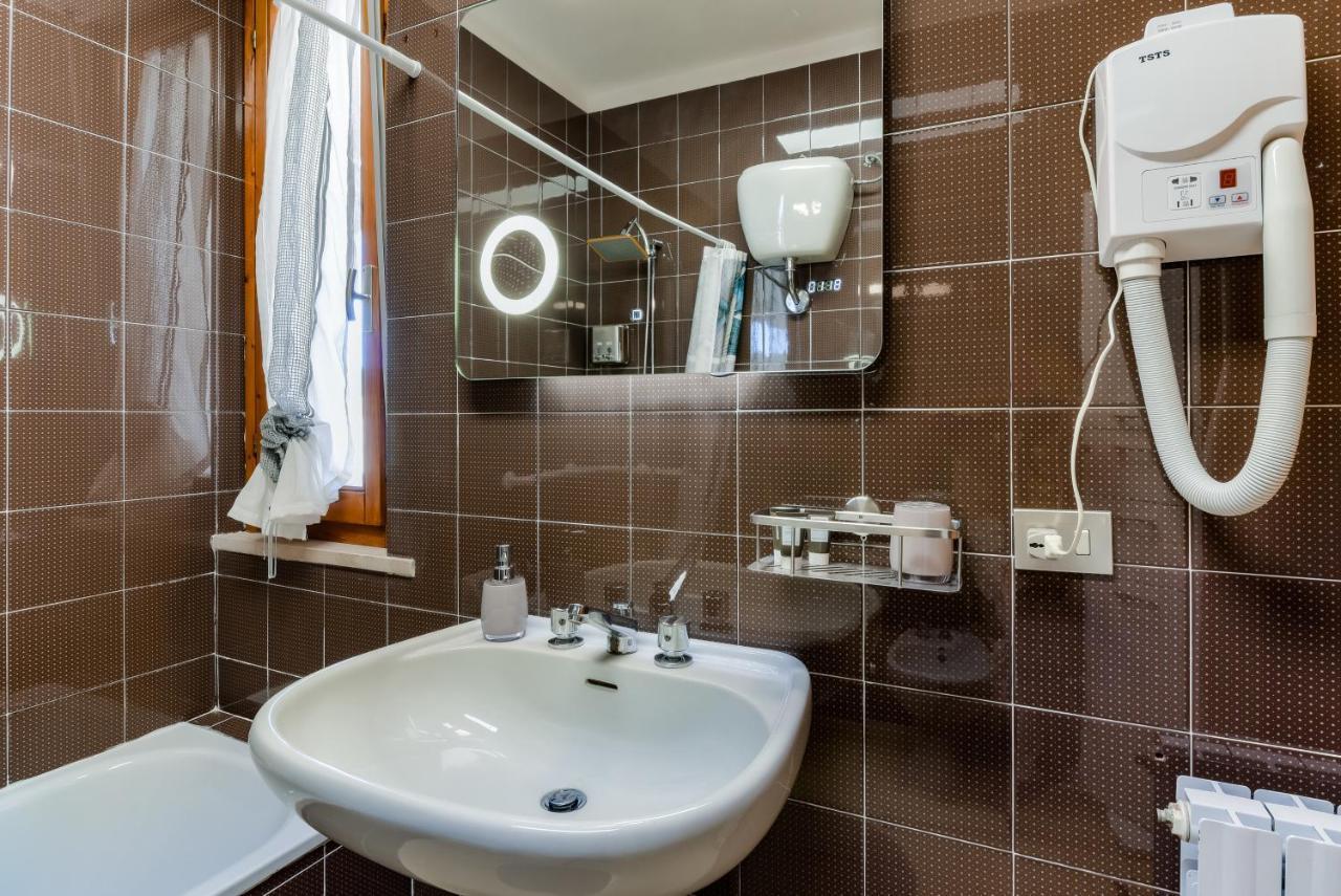 Dario Apartment - Magnolia Holidays フェルティリア エクステリア 写真